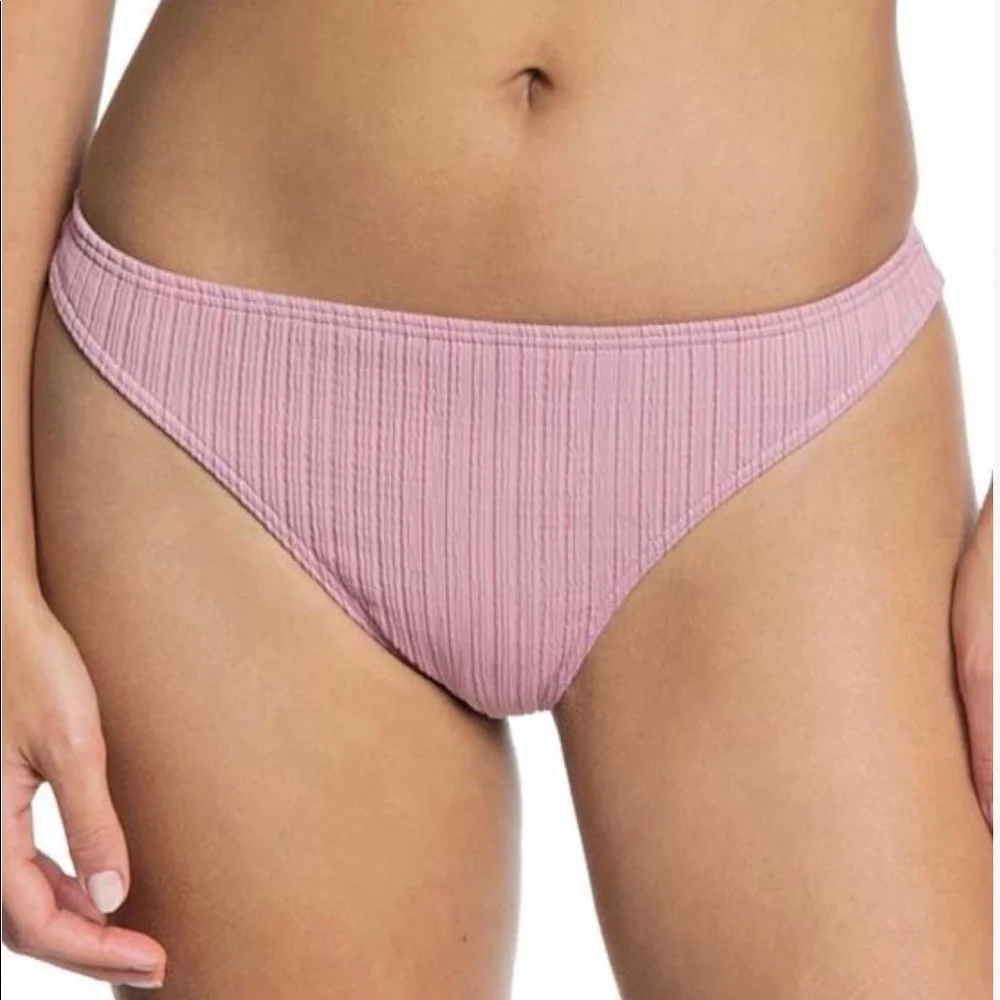 Roxy NWT Lilac “Stay Golden” Bikini Bottom Blush Pink cheeky ruched - Picture 1 of 4